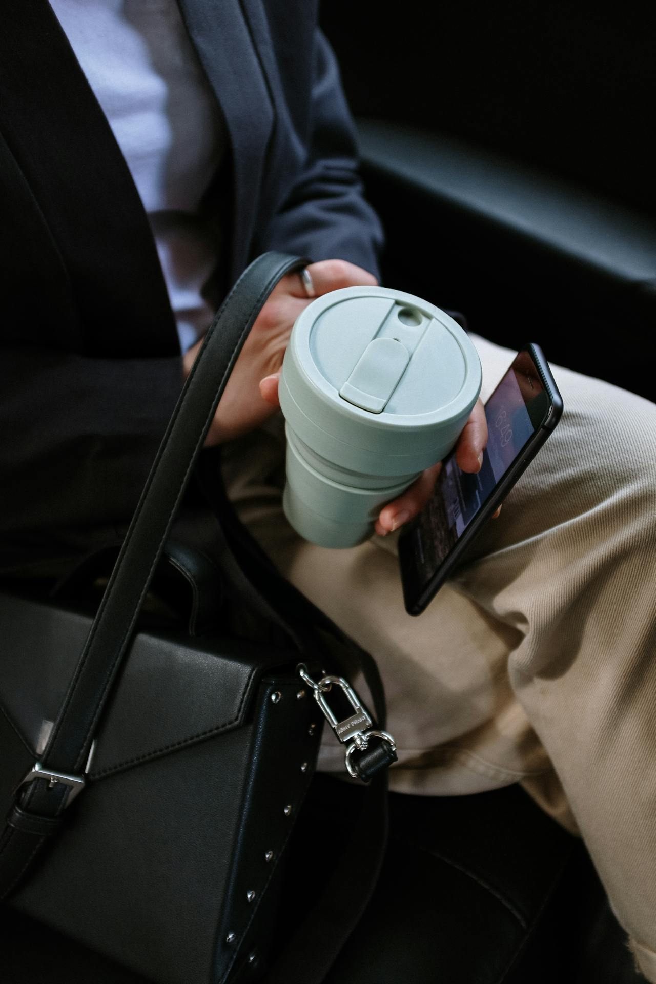 Comfortable Travel to Airports from Halifax Comfortable Travel to Airports from Halifax